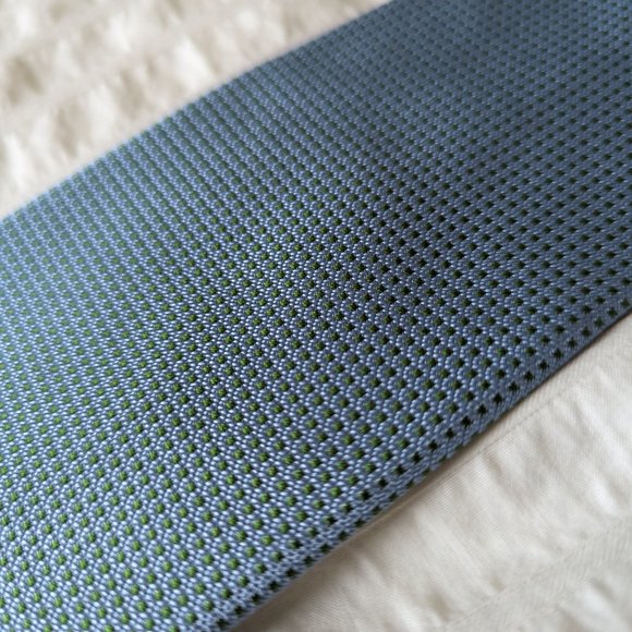 Banana Republic Blue and Green Tie - Picture 2 of 3